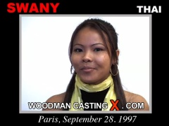 Download Swany casting video files. Pierre Woodman undress Swany, a Thai girl. 